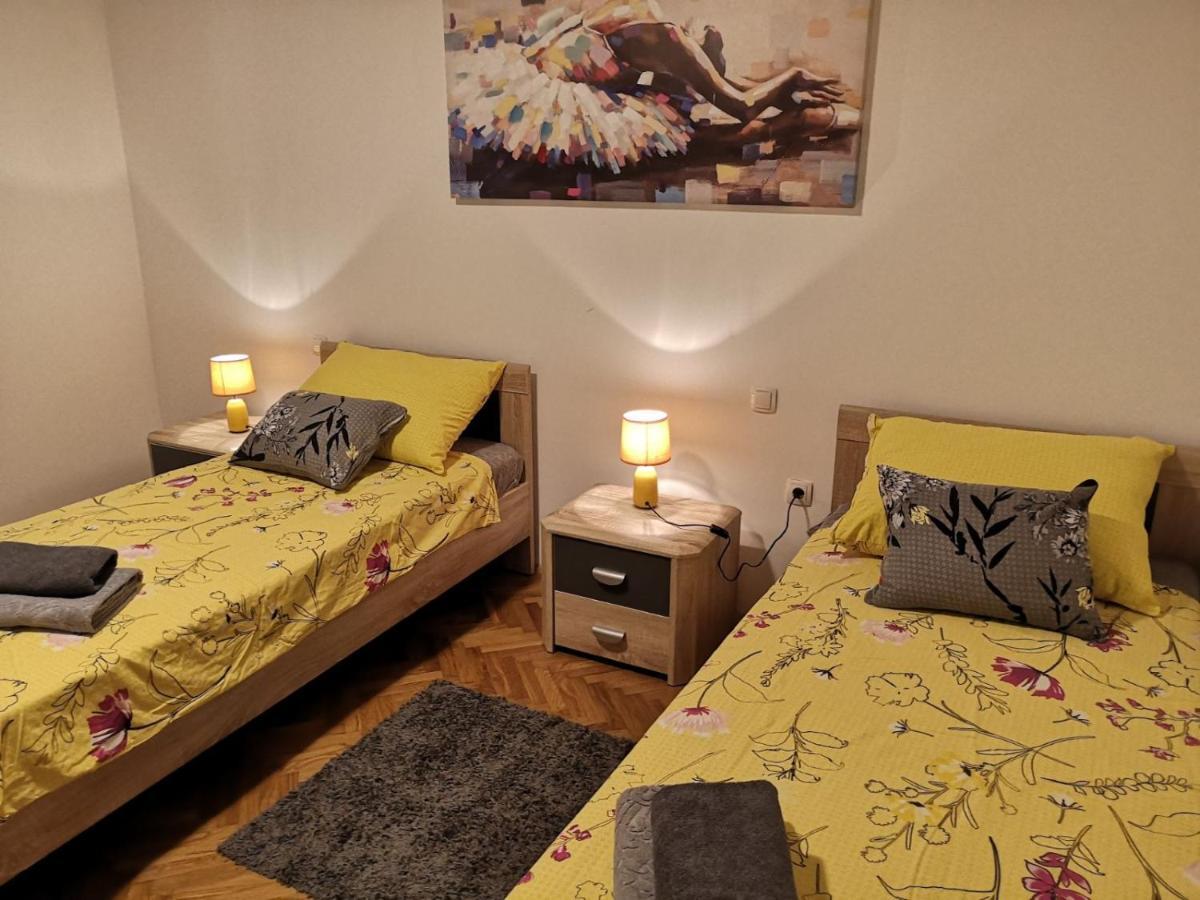 Eugenia Apartman Póla Kültér fotó