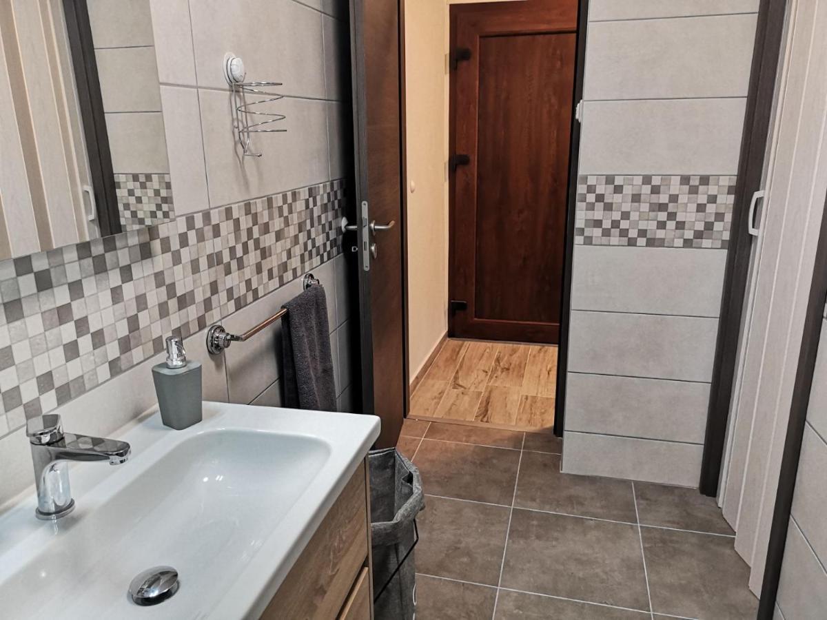 Eugenia Apartman Póla Kültér fotó