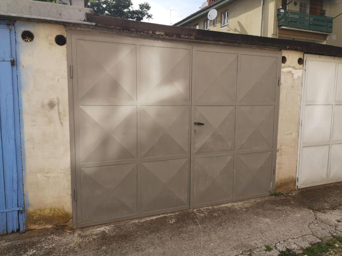 Eugenia Apartman Póla Kültér fotó